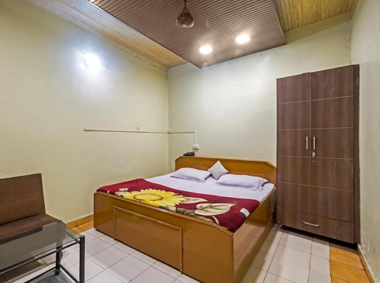 Hotel Palace Амритсар Екстериор снимка