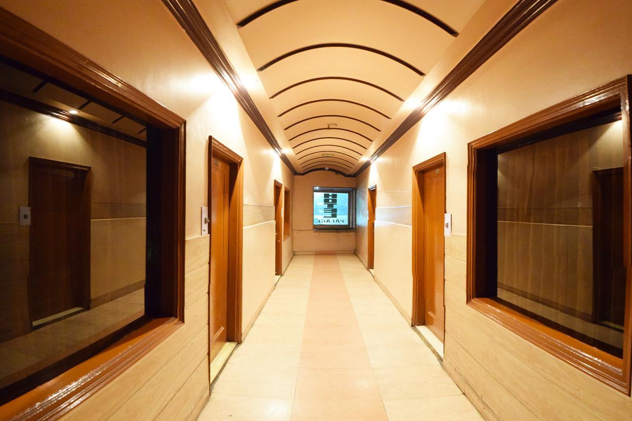 Hotel Palace Амритсар Екстериор снимка